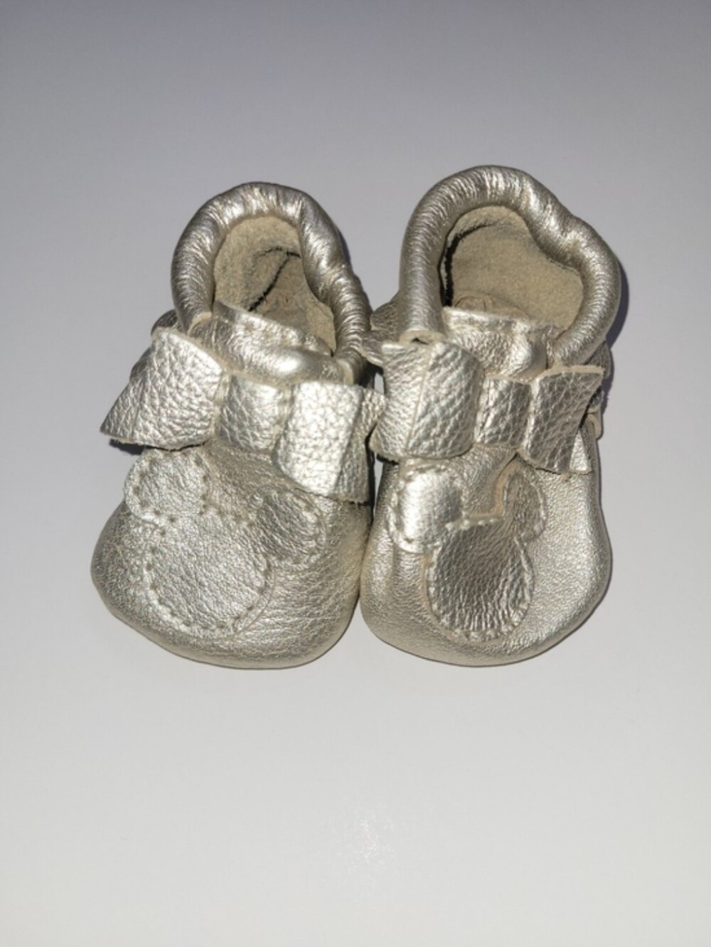 Freshly Picked Disney Baby Mickey Mouse Platinum Infant Bow Moccasins Shoes
